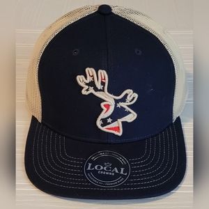 Local Crowns NWT New With Tags Deer Ohio Red White Navy Blue Animal Collection
